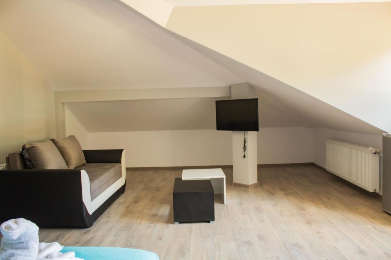 Guesthouse The Rock Сапарева-Баня Экстерьер фото